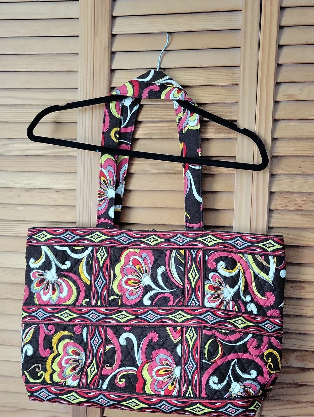 Vera Bradley Puccini Brown Red Large Tic Tac Tote Retired Quilted Shoulder Bag